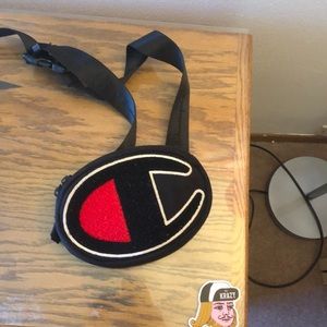 Champion fanny pack / satchel